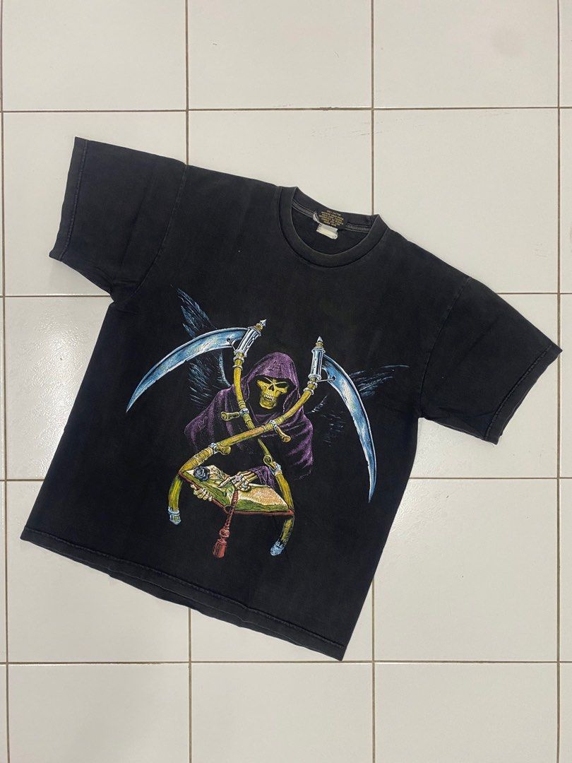 Solid Rock Graphic Tee (Category: Tshirts & Polo Shirts) located in Shah Alam. Submitted by ngeh.bundle (Listing ID 1409097045, Image 2). Description: .