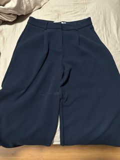 (Category: ) located in . Submitted by dehcloset (Listing ID 1409177192, Image 1). Description: .
