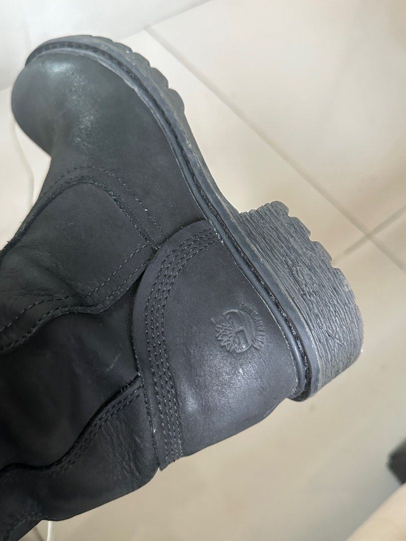 Timberland High Boots Stoddard Tall Waterproof (Category: Boots) located in Pasay City. Submitted by jiiizz (Listing ID 1409228105, Image 2). Description: [WILL ANSWER INQUIRIES ON JANUARY] authentic timberland stoddard tall waterproof high knee boots - size 5.5 womens - still in good condition - has small scratches - has garter on calves area (v nice since adjustable if u have big calves) loc: manila.