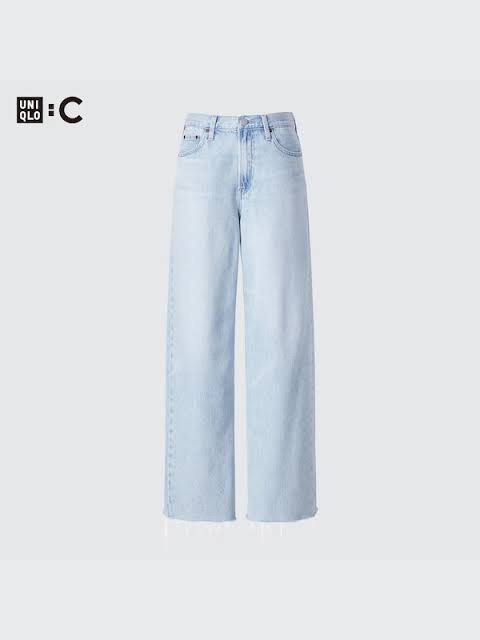 Uniqlo straight jeans- blue (Category: Jeans) located in Manila. Submitted by thewired (Listing ID 1409123335, Image 2). Description: Size: 24 (61cm) Small-medium .