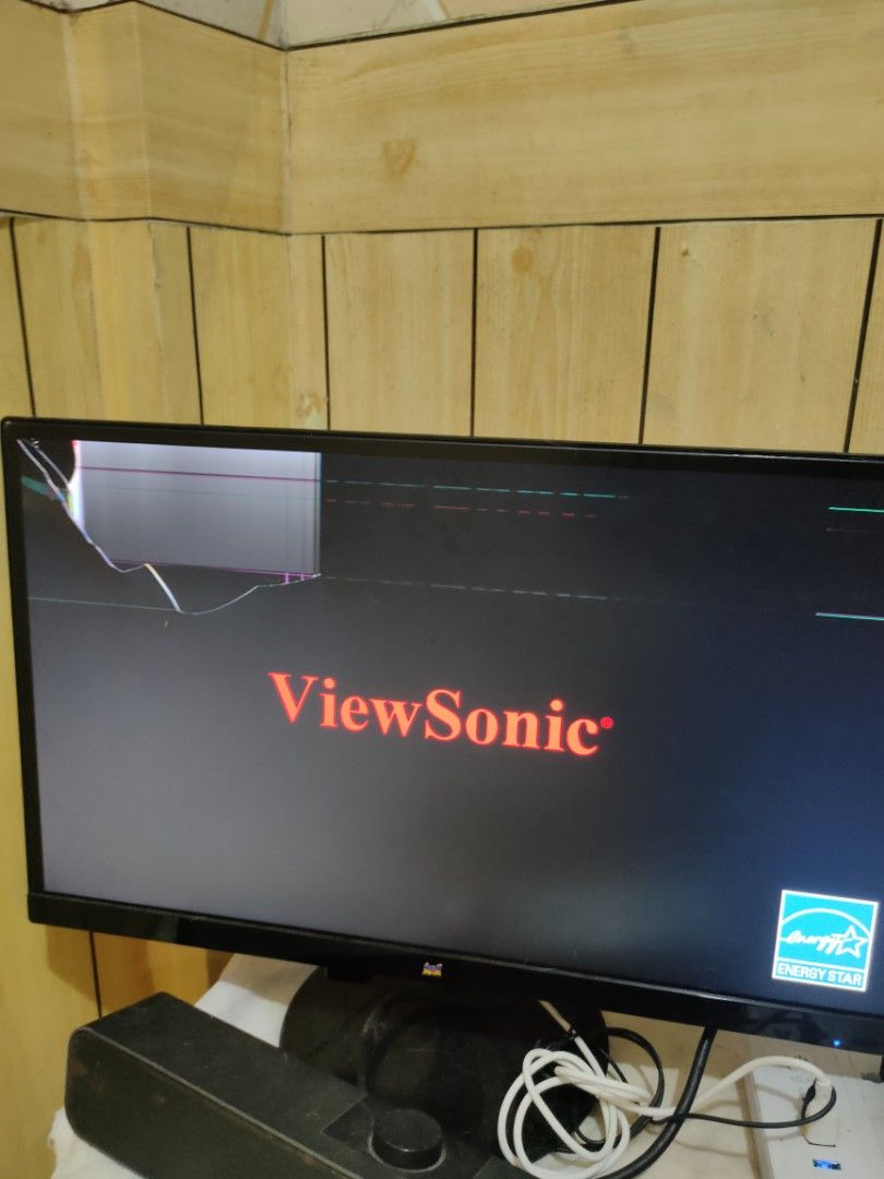 ViewSonic VA2259 Model (w/ defect) (Category: Monitor Screens) located in Manila. Submitted by merl01 (Listing ID 1409256935, Image 1). Description: ViewSonic 22 inches frameless monitor VA2259 model 1920*1080 60hz IPS VGDI & HDMI 3.5mm audio jack inclusion: power cable Issue: LCD Kita sa pic meetup/ pickup/lalamove choicemarket pasig/cainta/lifehomes ortigas.