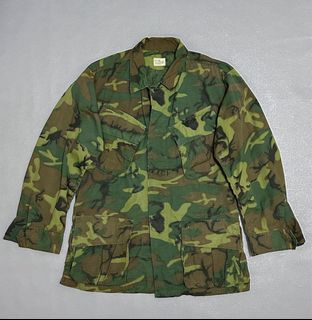 （分類：）位於 。 由 2second2hand2 提交（商品編號 1409106628，圖片 1）。簡介： 。
