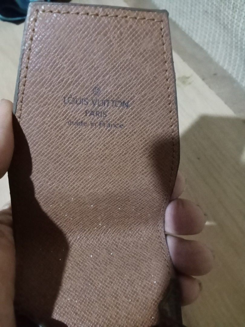 Vintage Branded Cigarette Case (Category: Luxury Bags & Wallets) located in Bocaue. Submitted by marajapansurplus (Listing ID 1409075220, Image 3). Description: Selling as it is Japan sourced item - Branded cigarette case - Iconic monogram canvas - Made in France - Light brown leather interior - Flap closure - Designed for cigarettes -Authenticity not guaranteed GCash payment + shipping fee No refund / No return or exchange shipping via J&T couri