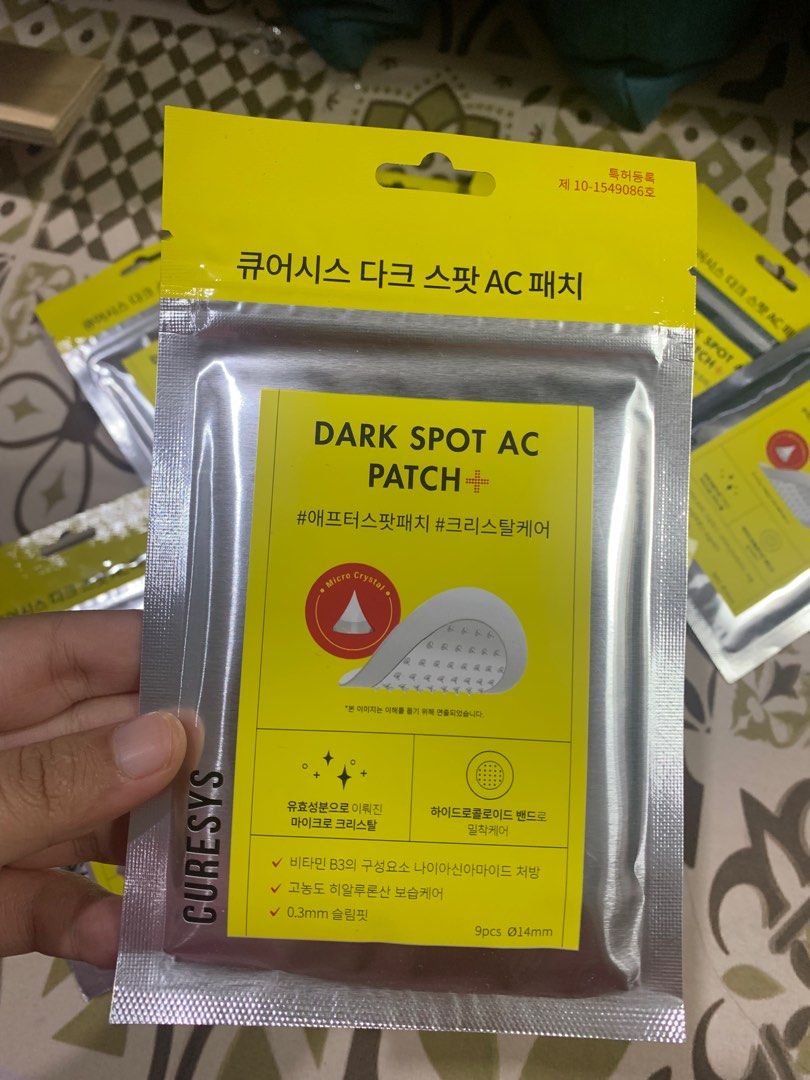 Acne Patch (Category: Face Care) located in Subang Jaya. Submitted by moonlit__ (Listing ID 1409419351, Image 2). Description: Let go of my Acne Patch 1 pack - Rm15 2 pack - Rm25 3 pack - Rm35.