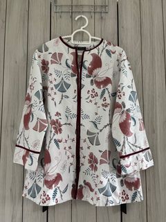 (Category: ) located in . Submitted by happyreloved (Listing ID 1409337619, Image 1). Description: .