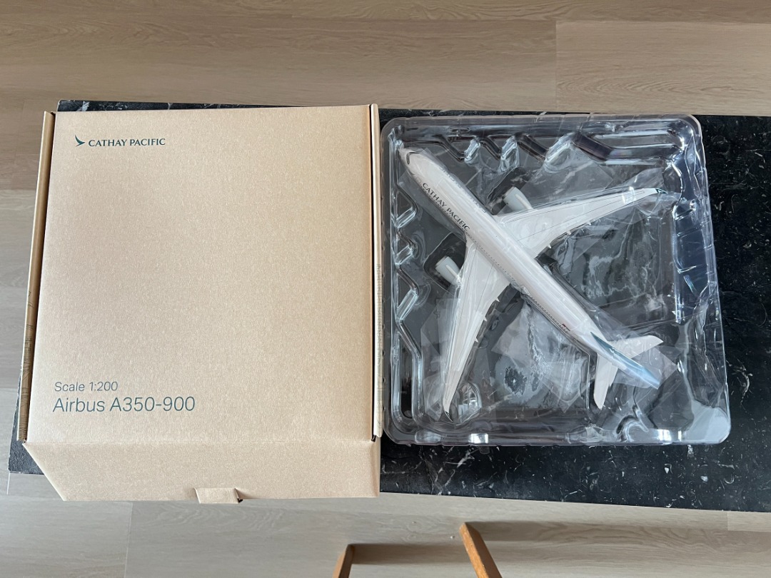 Cathay Pacific Airbus A350-900 Scale 1:200, 玩具收藏品, 偶像周邊