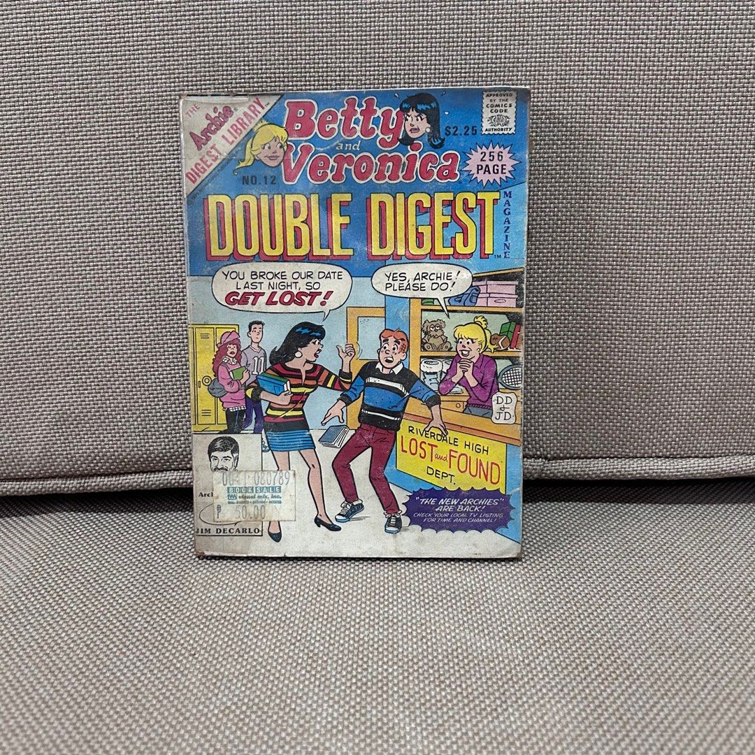 [Collector’s Item] Archie's Double Digest Magazine No. 12 (Category: Comics & Manga) located in Mandaluyong City. Submitted by ysxbelx (Listing ID 1409360530, Image 1). Description: - Archie’s Double Digest Magazine No. 12 - Pre-Loved but is in good condition; Comic book is wrapped with plastic cover with complete pages. - Bought during the 80s-90s. - Perfect for fans/collectors of the Original Archie Comics! Location: Mandaluyong MOP: Gcash, May