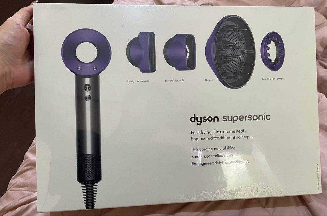 Dyson Supersonic Hair Dryer (Category: Hair) located in Manila. Submitted by slayedselection (Listing ID 1409412229, Image 1). Description: BRAND NEW UNBOXED.
