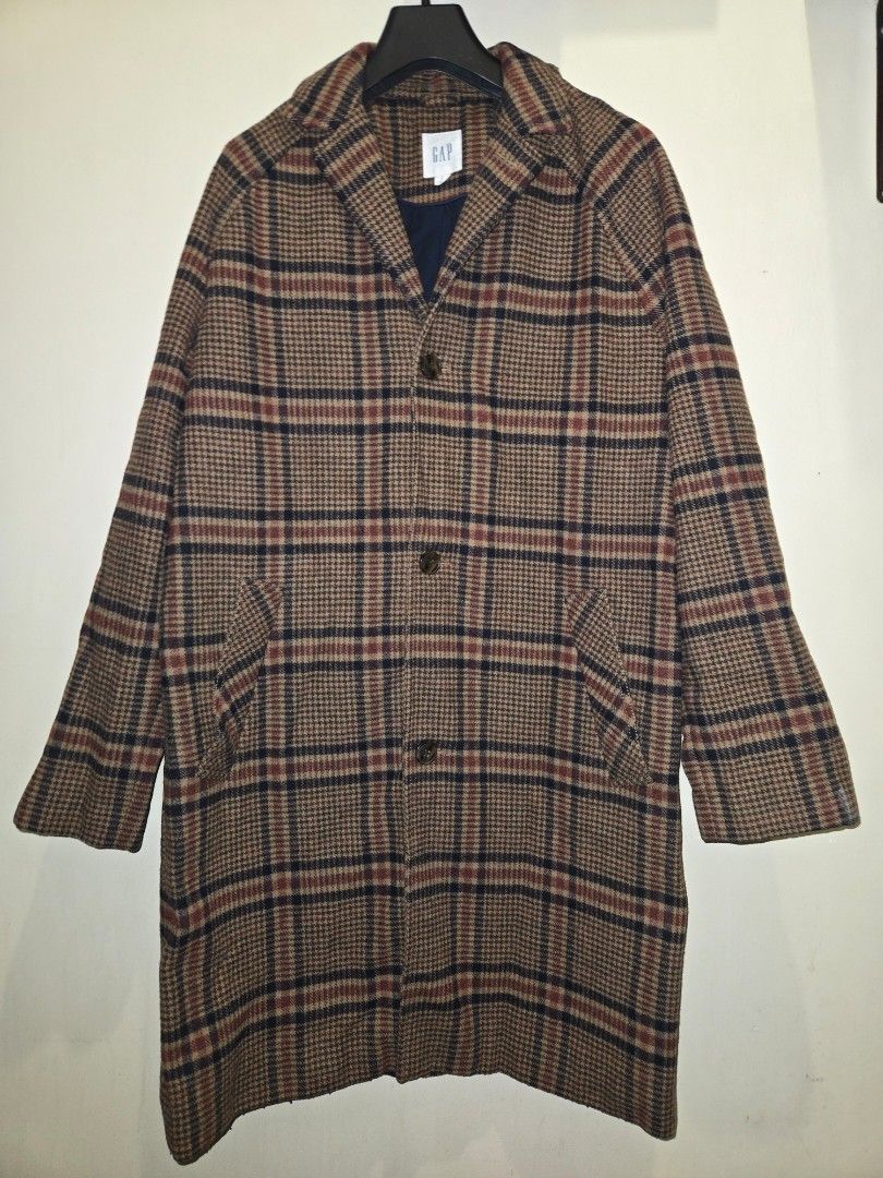 GAP Plaid Coat (Category: Coats, Jackets and Outerwear) located in Mandaluyong City. Submitted by philx (Listing ID 1409341058, Image 1). Description: - Single-breasted design - Two front pockets - Dark blue lining - Washed and ready to wear Armpit-to-armpit: 21.5" Length: 40".