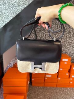 （分類：）位於 。 由 mialuxury_ 提交（商品編號 1409373667，圖片 1）。簡介： 。