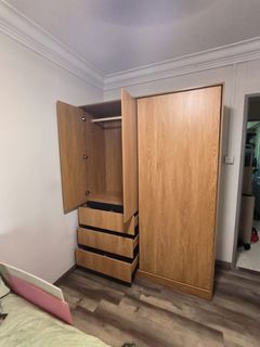(Category: ) located in . Submitted by we.fix (Listing ID 1409352455, Image 1). Description: .
