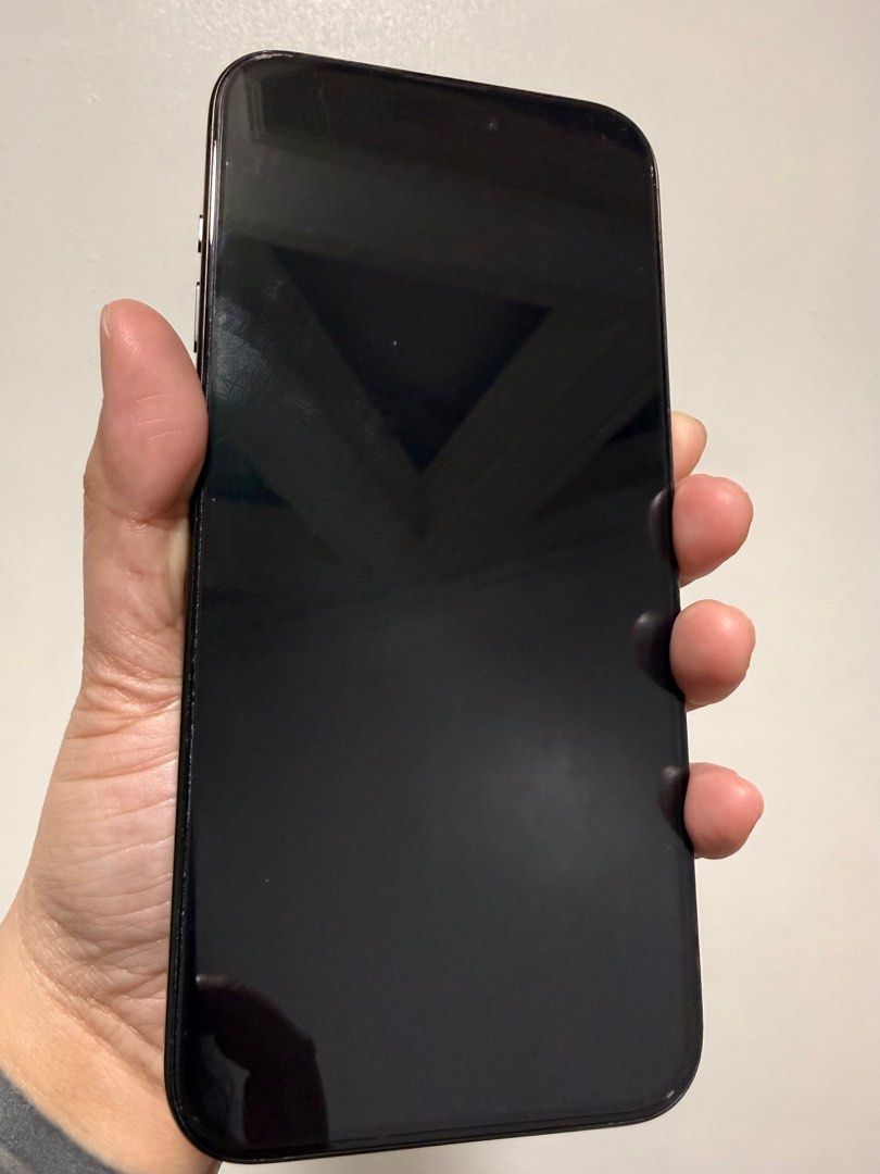 Iphone 15 promax 512gb (Category: iPhone 15 Series) located in Manila. Submitted by pinggerzzz (Listing ID 1409405379, Image 2). Description: Selling iphone 15 promax 512gb Battery health 87% With screen protector, box and charger Lady owned, good as new Meet up in Illustre street, Davao City MOP: Gcash or online bank transfer Not for swap.
