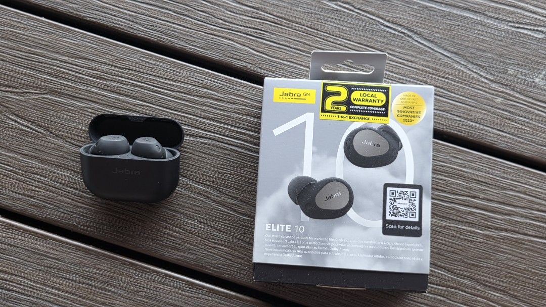 Jabra Elite 10 Earbuds with packaging and accessories