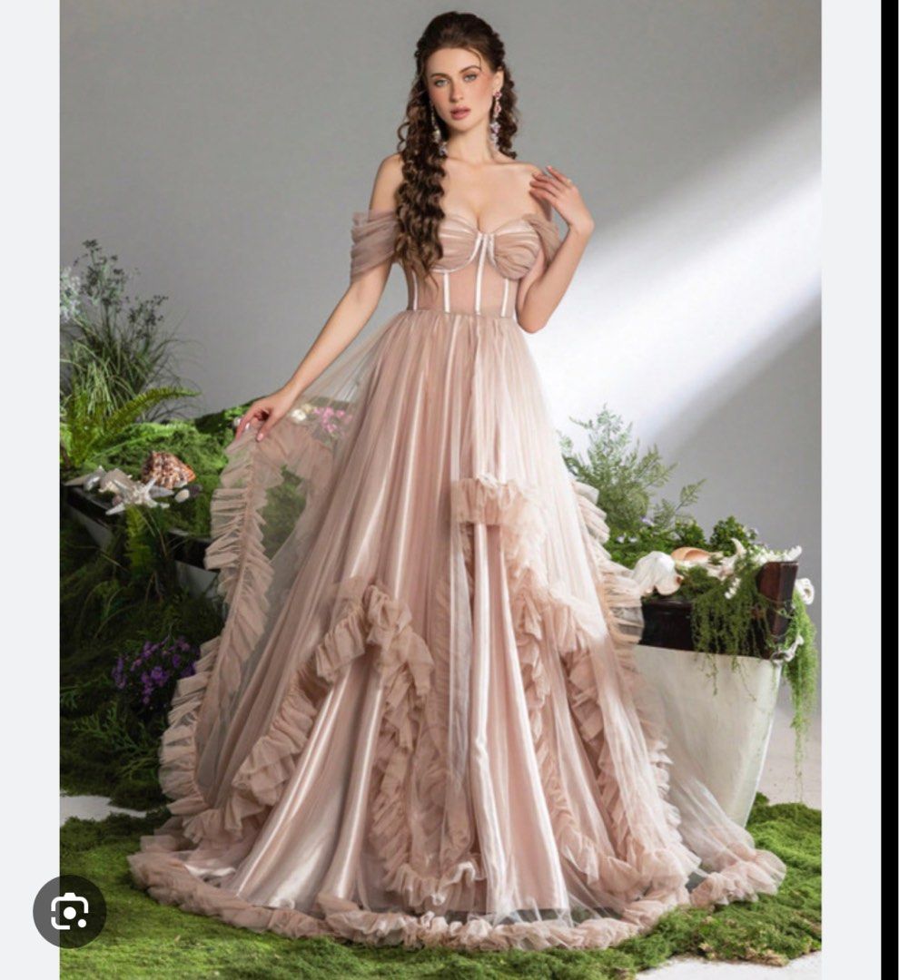 Khaki / Nude Tulle Gown (Category: Evening dresses & gowns) located in Pasig City. Submitted by _janelane (Listing ID 1409321188, Image 2). Description: Used once .