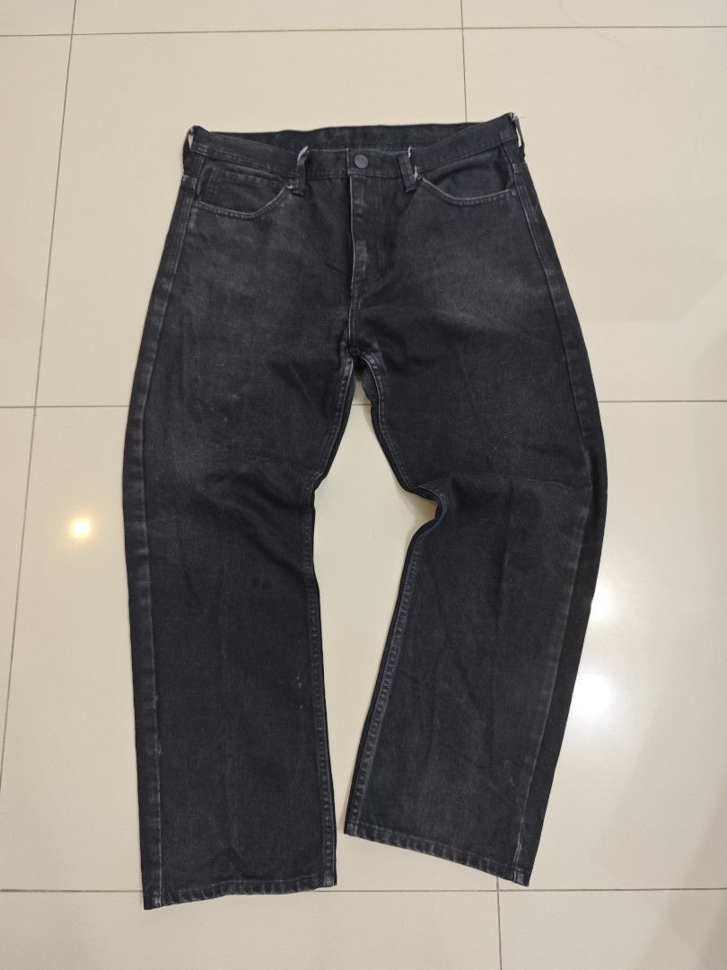 Lee Stylistic semi baggy jeans (Category: Jeans) located in Los Banos. Submitted by pjayyy_wolf (Listing ID 1409298332, Image 1). Description: fs mr lee stylistic semi baggy jeans hard denim 38 w 40.5 L 9 l.o no issue need wash laguna loc.