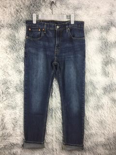 (Category: ) located in . Submitted by ecto.thrifted (Listing ID 1409261159, Image 1). Description: .