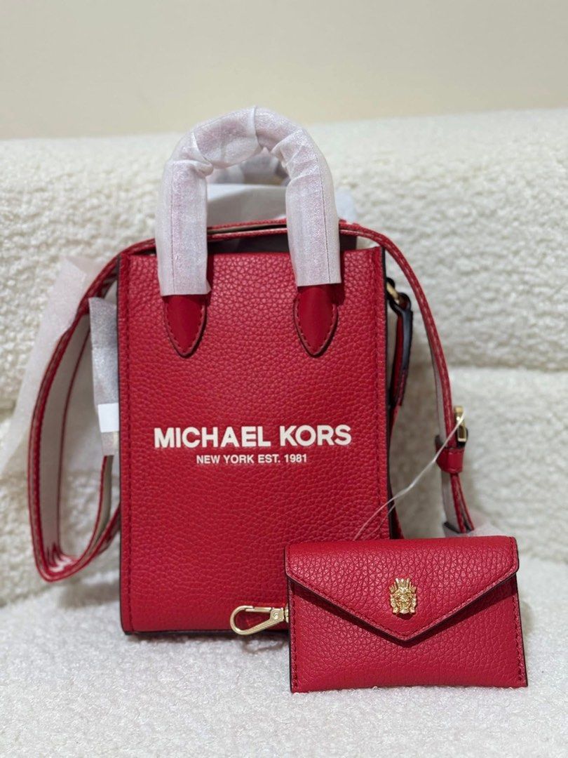 MK XS Mirella Phone Bag (Category: Luxury Bags & Wallets) located in Legazpi City. Submitted by marthascollection19 (Listing ID 1409337875, Image 2). Description: .