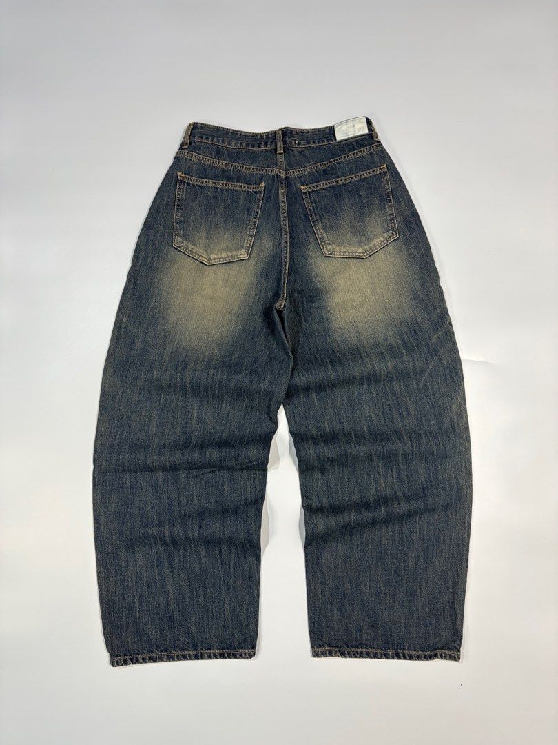 OOTJ Baggy Jeans Sanblasted Washed (Category: Jeans) located in Liliw. Submitted by jd.thrift (Listing ID 1409407279, Image 3). Description: W: 31 L: 41.5 T: 15 LO: almost 11 -excellent condition -no issue .