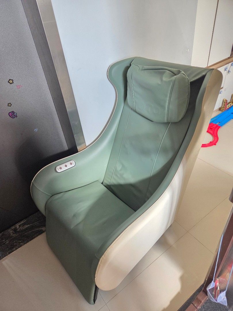 OTO GoGo鬆Lite 按摩椅(VN-03), 傢俬＆家居, 傢俬, 其他家居傢俬- Carousell