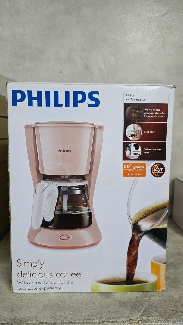 Philips Coffee Maker Pink (Category: Coffee Machines & Makers) located in Manila. Submitted by olx476228133 (Listing ID 1409394061, Image 2). Description: Philips HD7431 Coffee Maker in Pink brand new with box 3 units available - Shipping available via Grab/Lalamove/JNT (buyer's expense) - Payment before shipout - Located in Tondo.