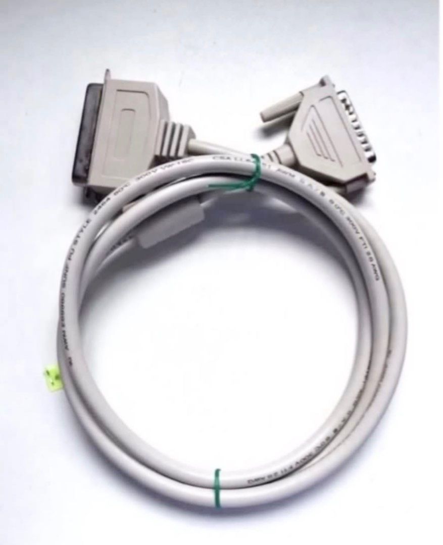 Printer Cable (Category: Cables & Adaptors) located in Singapore. Submitted by bettyli111 (Listing ID 1409342989, Image 2). Description: Grey 1.5 meter Lightly used .