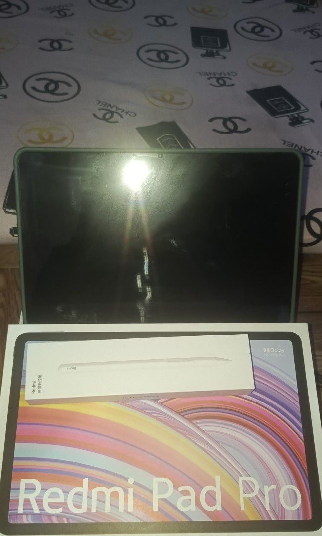 Redmi Pad pro (+ freebies) (Category: Android) located in Dagupan City. Submitted by golden12344 (Listing ID 1409285445, Image 2). Description: Brand New tablet Redmi Pad pro Included : Case of tablet, Screen protector add 2k and I'll toss my new Redmi pen pro plus PS4 controller and original new screen protector selling fast you can contact me 09686539873.