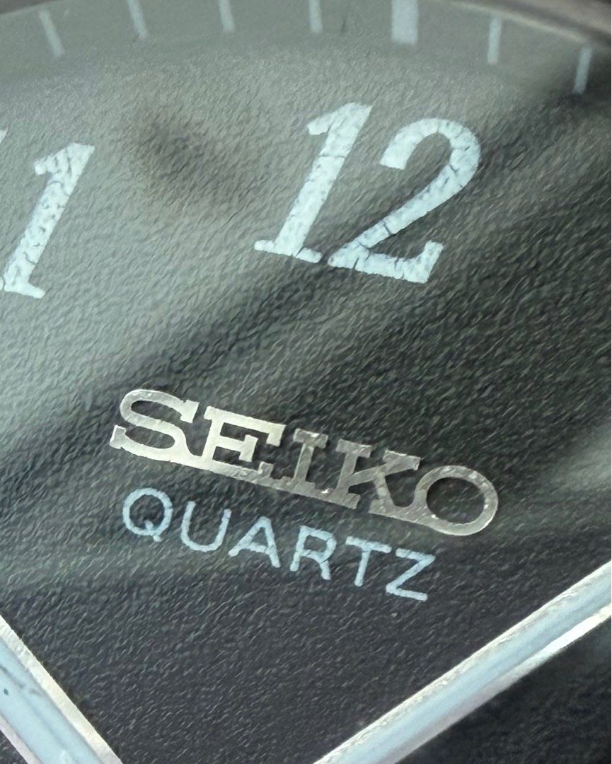 Seiko SilverWave ‘Black Sand’ (Category: Men's Watches) located in Manila. Submitted by watchnetworkph (Listing ID 1409295888, Image 2). Description: Seiko SilverWave in rare ‘Black Sand’ dial. BMBY: June 1977 Serial: 766558 Caliber: 7546 - Quartz Size: 36mm • All Original • JDM — Kanji/English Setting • Screw-down crown P7,990 / $144.25.