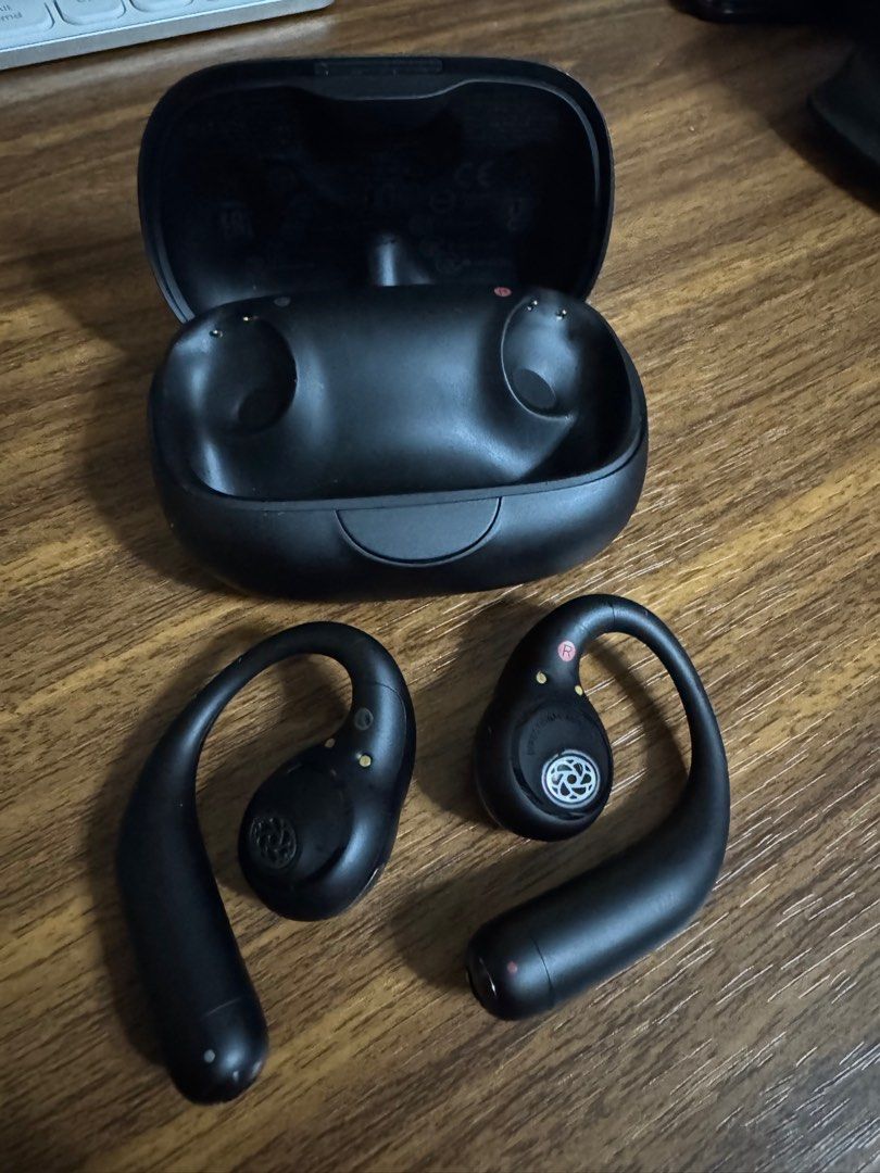 Soundcore by Anker Aerofit Pro, Bluetooth Earbuds (Category: Earphones) located in Manila. Submitted by patrickneil09 (Listing ID 1409365672, Image 2). Description: - ￼Soundcore by Anker Aerofit Pro, Bluetooth Earbuds - Color: Black - Secure hook design for a comfortable and stable fit - Includes charging case - Soundcore branding visible on case and earbuds RFS: extra earphones.