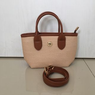 (Kategori: ) berada di . Dikirim oleh nomishop (ID iklan 1409431992, Gambar 1). Deskripsi: .
