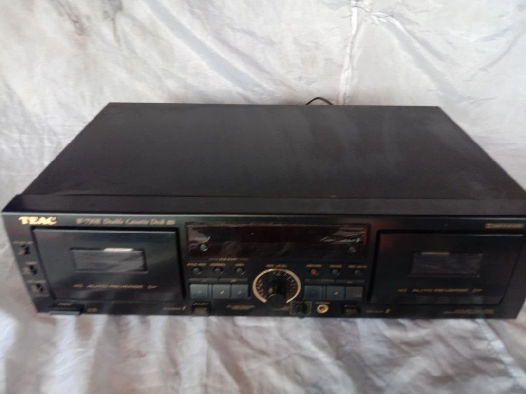 TEAC W-790R Stereo Double Cassette Deck (Category: Soundbars, Speakers & Amplifiers) located in Quezon City. Submitted by jpnvintageonline (Listing ID 1409359821, Image 3). Description: TEAC cassette twin deck player Power ok only 110v ac For parts repair restoration .