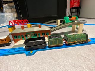 (Category: ) located in . Submitted by JasonNgew (Listing ID 1409391471, Image 1). Description: .
