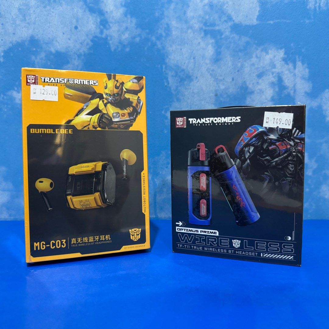 Transformers Wireless Bluetooth Earphones Earpods (Optimus Prime / Bumblebee) (Category: Earphones) located in Manila. Submitted by vmmy16 (Listing ID 1409422957, Image 1). Description: Transformers Wireless Bluetooth Earphones Earpods (Optimus Prime / Bumblebee) 100% ORIGINAL Hasbro Transformers Brand • Bought from Malaysia PRICE (Malaysian Ringgit): Optimus Prime SRP: RM 149 ≈ ₱2,200 original price • Selling it now for just ₱1,500 Bumblebee SRP