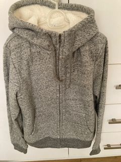 (Category: ) located in . Submitted by ingga_preloved (Listing ID 1409339038, Image 1). Description: .