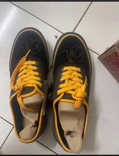 (Category: ) located in . Submitted by adidastore (Listing ID 1409421070, Image 1). Description: .