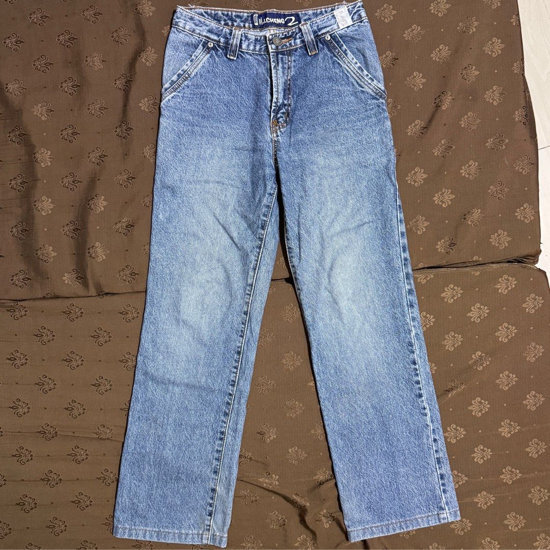 Wideleg Straight Medium Wash Jeans (Category: Jeans) located in Quezon City. Submitted by jajane (Listing ID 1409389756, Image 1). Description: Size: 27 Length: 38 Rise: 10 Payment first MOP: Gcash, Maya, Maribank MOD: J&T, Gogo xpress, Same day delivery ‼️Color may vary due to lighting conditions and camera settings ‼️No return, no exchange ‼️2 days reservation only ‼️Once shipped, Im not liable for any delays.