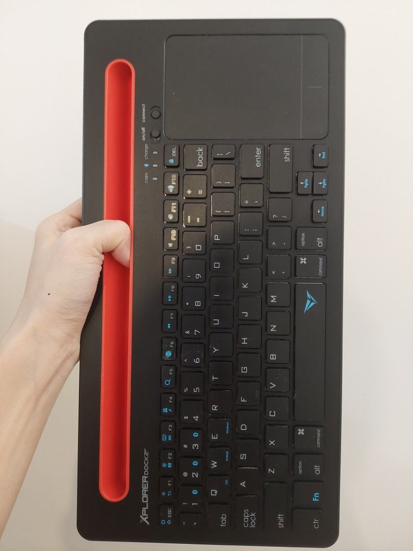 XplorerDock Keyboard with Touchpad (Category: Computer Keyboard) located in Quezon City. Submitted by rosey_posey (Listing ID 1409289626, Image 2). Description: 🩶 Built-in touchpad 🩶 Full keyboard layout 🩶 Uses a micro-USB charger 🩶 Original price was P1,700 🩶 I only used this for a couple months for my tablet during my 2nd year of college 🩶 Price is negotiable! 🔮 RFS: Don't have use for it anymore! 📍Marilao, Bulacan 🚚: Lalamove, J&T, or