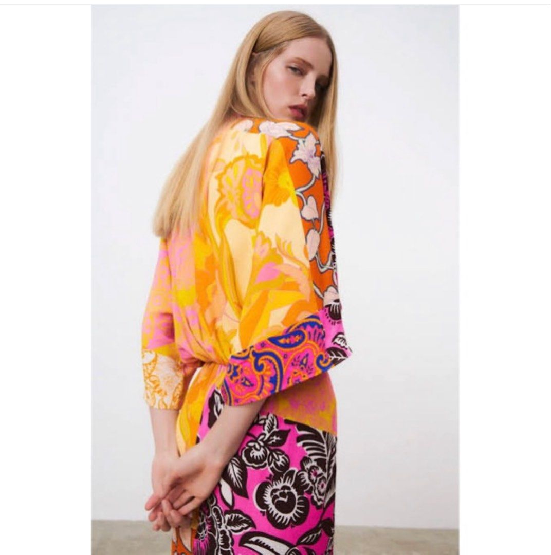 ZARA floral patchwork beaded kaftan dress (Category: Dresses) located in Santiago. Submitted by dobongsoon (Listing ID 1409429390, Image 3). Description: .