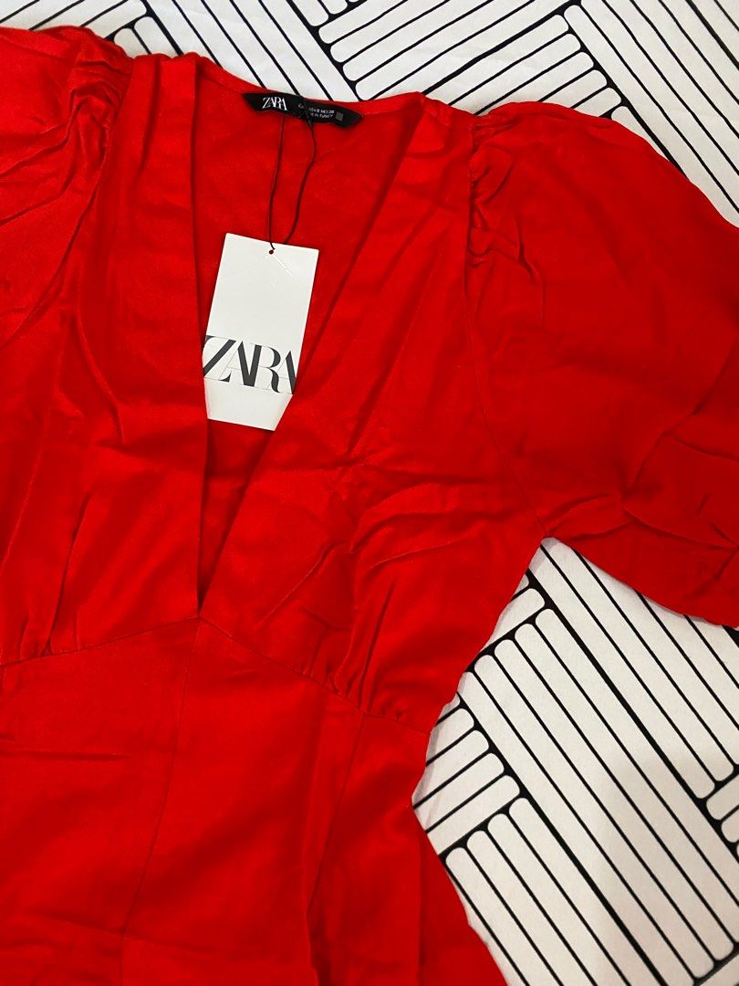[NEGOTIABLE] Zara Red Coral Linen Puff Sleeve Mini Dress - S (Category: Dresses) located in Candelaria. Submitted by ig.finds (Listing ID 1409290667, Image 3). Description: Zara Red Coral Linen Balloon Sleeve Mini Dress - Small ~BNWT ~Original price: $49.90 ~I give fair discounts. Just please, NO lowball offers ~RFS: impulse buy; never worn ~Ready to ship ~Can process shipment ASAP via J&T upon payment ~Shipping fee: ₱54 A romantic and feminine m