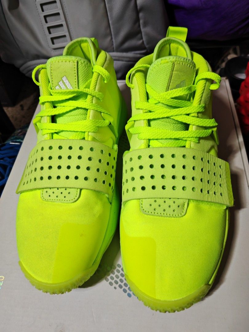 Adidas Dame 8 exptly neon green (Category: Sneakers) located in Cabuyao City. Submitted by jeromecgo (Listing ID 1409423566, Image 1). Description: For Sale pair from Singapore 100% authentic Adidas Dame 8 exptly neon green US 9 (half size down) no issue no box meet up: Laguna area or metro manila in my convenience delivery, buyer's expense tags: Nike, Jordan, Adidas, New balance, Li-Ning, Anta, timberland, puma, underarmour.