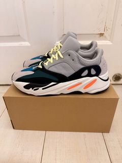 yeezy 700 hk