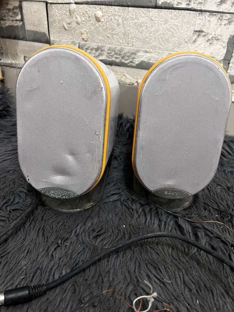 Affordable Sony LAM-Z03 CD MD speaker As Is /Untested (Category: Portable Music Players) located in Malolos. Submitted by afford.japan (Listing ID 1409509327, Image 2). Description: Affordable Sony LAM-Z03 CD MD speaker As Is /Untested 😍👌🏻.