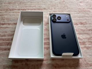 （分類：）位於 。 由 bewchacca 提交（商品編號 1409441088，圖片 1）。簡介： 。