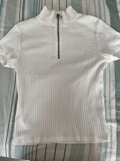 (Category: ) located in . Submitted by shopper911 (Listing ID 1409491899, Image 1). Description: .