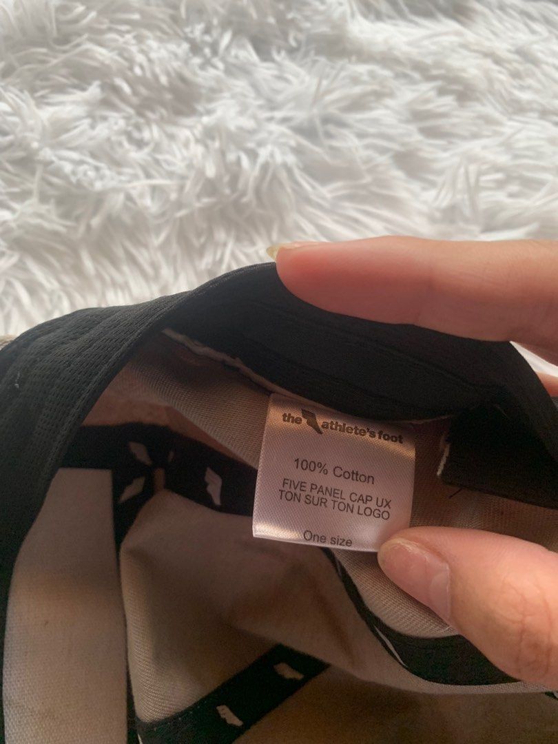 athlete’s foot cap (Category: Caps & Hats) located in Manila. Submitted by aglpjs (Listing ID 1409488133, Image 3). Description: never been used, stored only PAYMENT FIRST — NO LOWBALLING!.