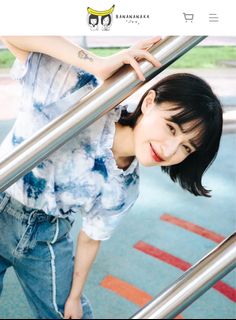 （分類：）位於 。 由 morespaceee 提交（商品編號 1409474768，圖片 1）。簡介： 。