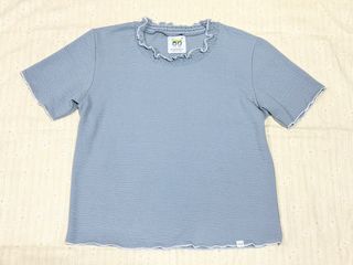 （分類：）位於 。 由 morespaceee 提交（商品編號 1409473289，圖片 1）。簡介： 。