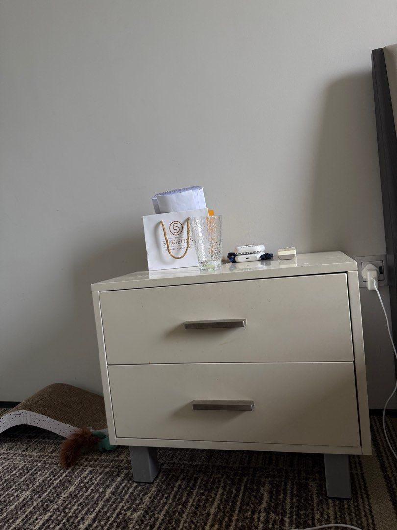 Bedside Table *2 (Category: Tables & Sets) located in Singapore. Submitted by smarile (Listing ID 1409466351, Image 1). Description: 45*60 2 for $60 self collext 239197.