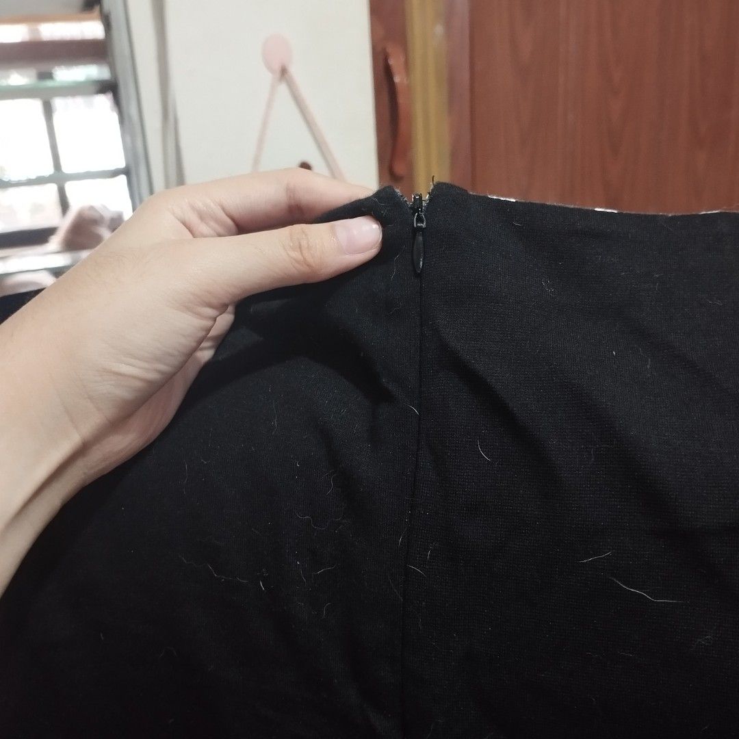 Grunge Black Skeleton Print Midi Skirt (READ DESCRIPTION) (Category: Skirts) located in Santa Rosa. Submitted by ayi.yo (Listing ID 1409485827, Image 3). Description: - Zipper closure - Size: XL on tag (26-28) - I think the previous owner stitched the sides to cinch in the waist but it can be removed to fit larger sizes - Soft stretchy material.