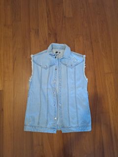 (Category: ) located in . Submitted by hermainesay (Listing ID 1409512004, Image 1). Description: .