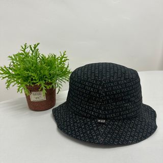 (Category: ) located in . Submitted by rnthriftstore (Listing ID 1409551879, Image 1). Description: .